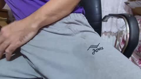 Snapshot of rokettttt chatting on October 1, 8:15 pm rokettttt online show from October 1, 8:15 pm