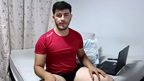 Snapshot of roko9629 chatting on June 21, 2:47 am roko9629 online show from June 21, 2:47 am