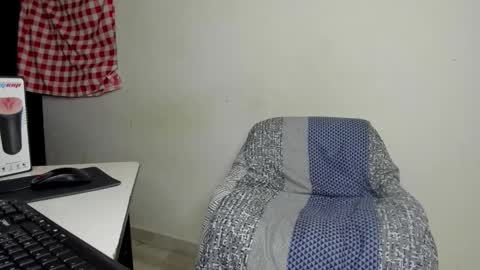 rolling_05 online show from March 9, 2:04 am