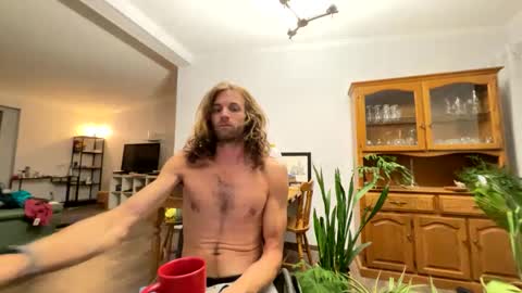 Snapshot of rollinintheweeds chatting on September 28, 12:54 pm Rollinintheweeds online show from September 28, 12:54 pm