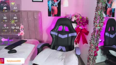 Snapshot of rolyloren chatting on December 20, 2:38 pm Marcela online show from December 20, 2:38 pm