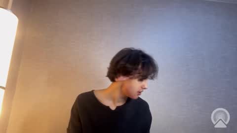 Snapshot of roma_shyguy_ chatting on February 13, 3:19 pm roma_shyguy_ online show from February 13, 3:19 pm