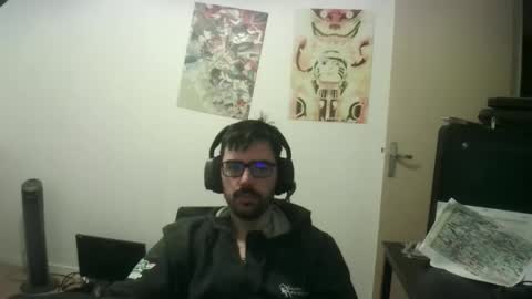 romainb72 online show from December 18, 7:25 am