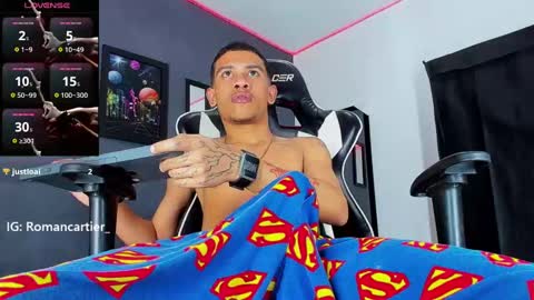 Snapshot of romancartier_ chatting on February 13, 4:54 am Roman Cartier online show from February 13, 4:54 am