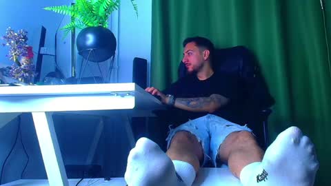 romaniamaster1 online show from April 29, 6:17 am