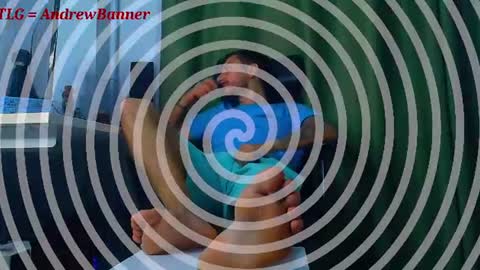 Snapshot of romaniamaster1 chatting on July 28, 11:17 am romaniamaster1 online show from July 28, 11:17 am