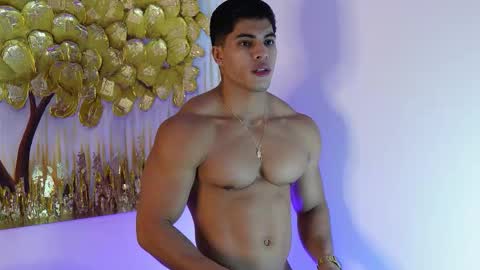 Snapshot of romano_kentt12 chatting on January 8, 2:47 am romano_kentt12 online show from January 8, 2:47 am