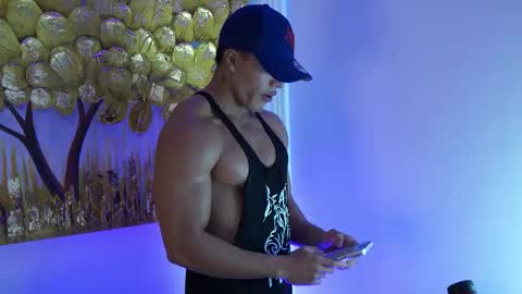 Snapshot of romano_kentt12 chatting on February 23, 1:25 am romano_kentt12 online show from February 23, 1:25 am