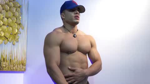 Snapshot of romano_kentt12 chatting on July 18, 3:22 am romano_kentt12 online show from July 18, 3:22 am