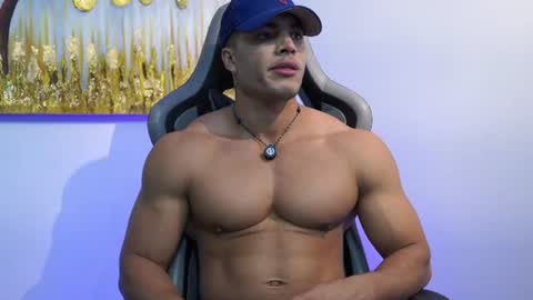 Snapshot of romano_kentt12 chatting on July 23, 11:24 pm romano_kentt12 online show from July 23, 11:24 pm