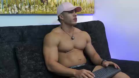 Snapshot of romano_kentt12 chatting on August 1, 3:50 am romano_kentt12 online show from August 1, 3:50 am
