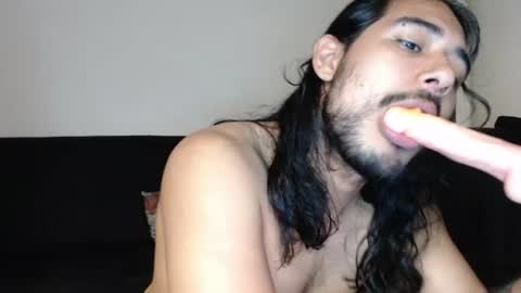Snapshot of romanphoenix chatting on July 8, 10:58 pm Roman online show from July 8, 10:58 pm
