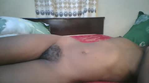 Snapshot of romantic2u4 chatting on October 15, 9:31 am Emma online show from October 15, 9:31 am