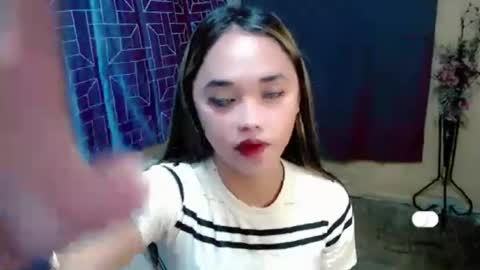 Snapshot of romanticslutxxx chatting on June 12, 1:54 pm empress online show from June 12, 1:54 pm