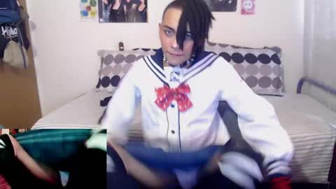Snapshot of romeo_laurient chatting on May 21, 8:16 pm ROMEO online show from May 21, 8:16 pm
