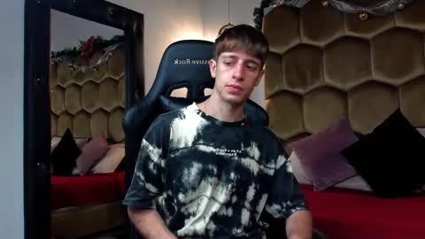 Romeo Ricci online show from December 3, 12:36 pm