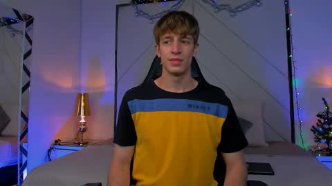 Romeo Ricci online show from December 19, 4:25 pm