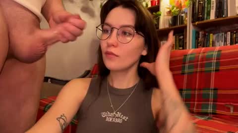 Snapshot of romeokatereborn chatting on December 3, 9:51 am Romeo and Kate online show from December 3, 9:51 am