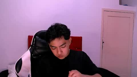 Romeo online show from November 22, 7:24 pm