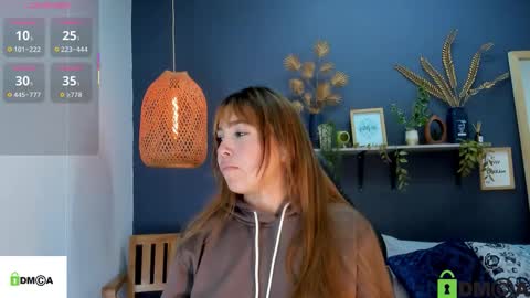 Snapshot of romi01_ chatting on October 23, 7:23 pm romi online show from October 23, 7:23 pm