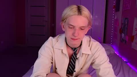 Ron online show from June 12, 6:07 pm