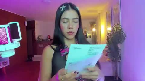 Snapshot of ronieeplay chatting on May 14, 2:51 am Roni online show from May 14, 2:51 am