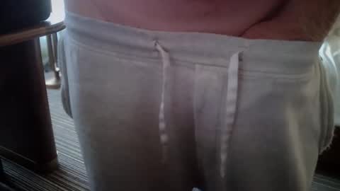 Snapshot of ronin098 chatting on January 6, 6:22 pm ronin098 online show from January 6, 6:22 pm