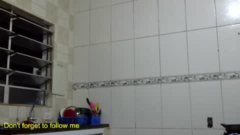 Snapshot of ronnispoto chatting on February 13, 8:55 pm ronny online show from February 13, 8:55 pm