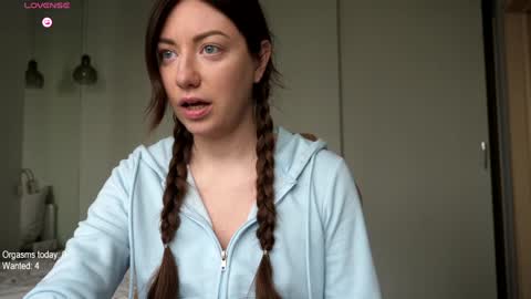 RonnyPonny online show from February 1, 10:15 am