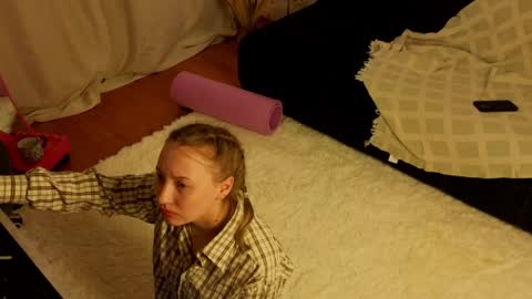 ronnycookie_ online show from March 29, 6:41 pm