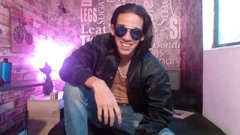 RonyMiller 1 online show from December 12, 1:06 pm