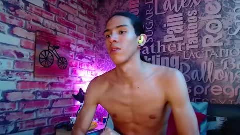 RonyMiller 1 online show from January 17, 4:47 pm