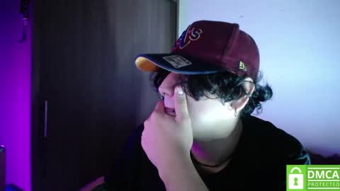 Snapshot of room_hot_x chatting on June 5, 10:59 pm ken online show from June 5, 10:59 pm