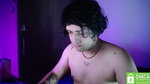 Snapshot of room_hot_x chatting on June 24, 9:36 pm ken online show from June 24, 9:36 pm