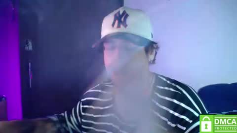 Snapshot of room_hot_x chatting on July 1, 12:12 am ken online show from July 1, 12:12 am