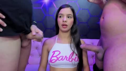 Snapshot of room_kitty chatting on January 27, 11:11 pm MIA AND PAUL online show from January 27, 11:11 pm