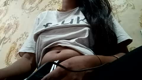 roop_sexy642 online show from June 20, 3:20 am