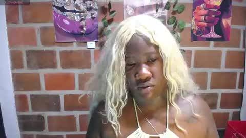 Snapshot of roos_veyker chatting on June 15, 6:21 pm roos_veyker online show from June 15, 6:21 pm
