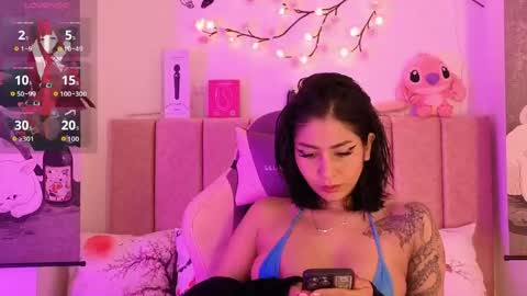 roose eva online show from May 15, 11:06 am