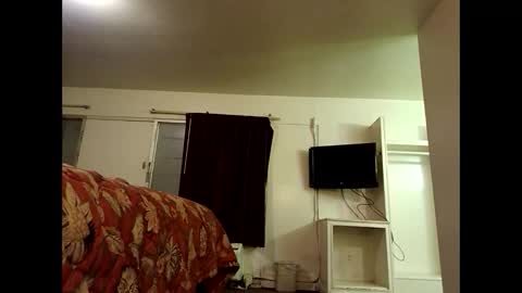 Snapshot of rooster14962831080 chatting on December 16, 6:29 am rooster14962831080 online show from December 16, 6:29 am