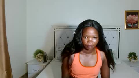 Snapshot of rorennah chatting on April 4, 6:27 pm Rorenah online show from April 4, 6:27 pm