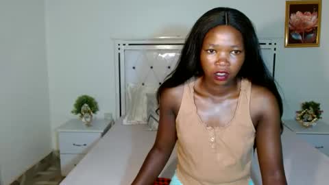 Snapshot of rorennah chatting on April 17, 5:16 pm Rorenah online show from April 17, 5:16 pm