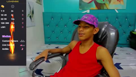 RORY CASTRO online show from November 4, 10:31 pm