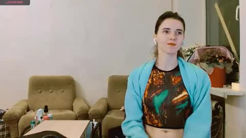 Snapshot of rosa843850 chatting on February 21, 3:32 pm rosa843850 online show from February 21, 3:32 pm