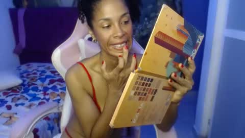 Snapshot of rosa_skinny chatting on June 21, 3:03 pm rosa online show from June 21, 3:03 pm