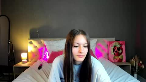 Snapshot of rosa_vaughn chatting on May 20, 9:26 am Viola online show from May 20, 9:26 am