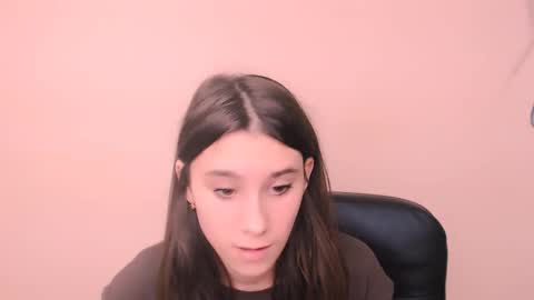 Rose online show from November 15, 7:49 am