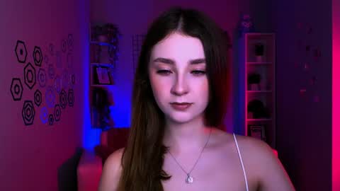 Snapshot of rosalie_swan3 chatting on May 22, 7:19 pm Black Swan online show from May 22, 7:19 pm