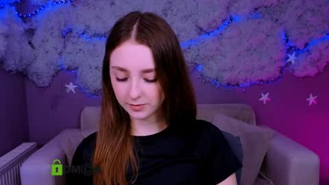 Snapshot of rosalie_swan3 chatting on May 25, 10:21 am Black Swan online show from May 25, 10:21 am