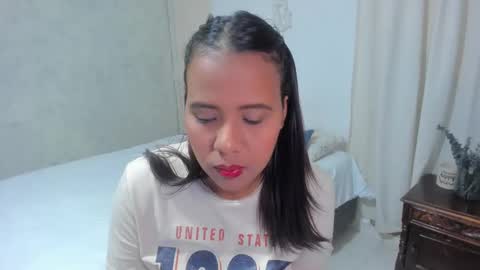 Snapshot of rosaliiaa1 chatting on February 19, 10:12 am Rosalia online show from February 19, 10:12 am